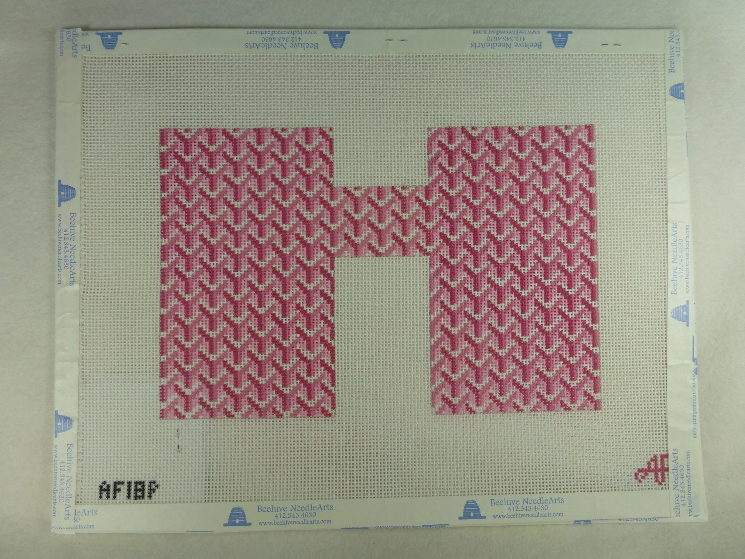 * Anne Fisher Needlepoint AF18P Pattern Clutch Front Pink